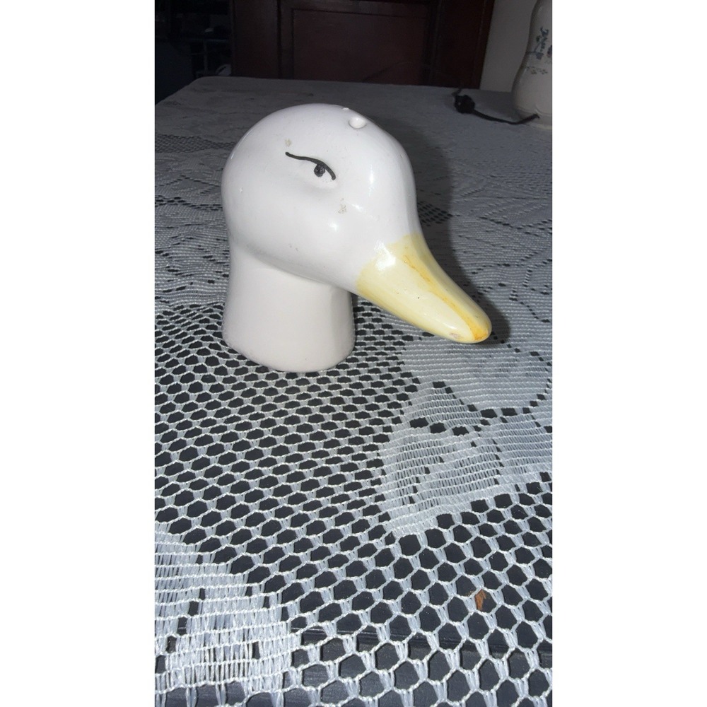Replacement Pepper Shaker Vintage White Ceramic Goose Duck Head Kitsch Retro